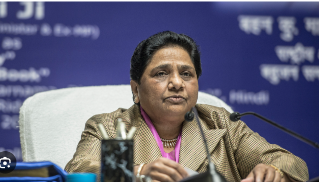 बसपा में मंडलीय व्यवस्था खत्म कर जोनल सिस्टम लागू….. संगठन मज़बूती की ओर मायावती का महत्वपूर्ण कदम