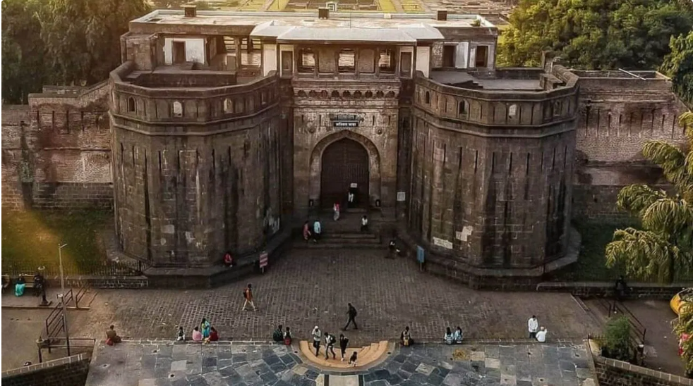 तब गोमूत्र छिड़कने की जरूरत महसूस नहीं हुई थी ?  शनिवार वाडा नमाज मामले में मेधा कुलकर्णी पर सचिन सावंत का पलटवार