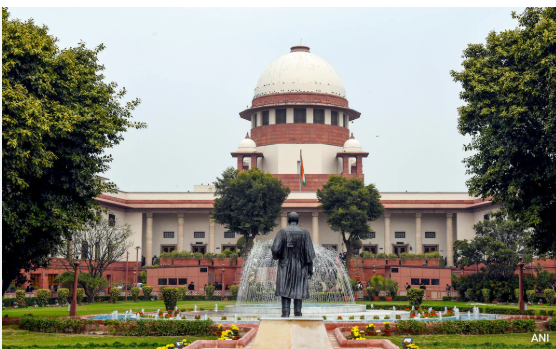 दलित युवक की मौत के आरोपी पुलिसवालों को पकड़ने में क्यों लगे ४ महीने ? सुप्रीम कोर्ट ने CBI से मांगा स्पष्टीकरण