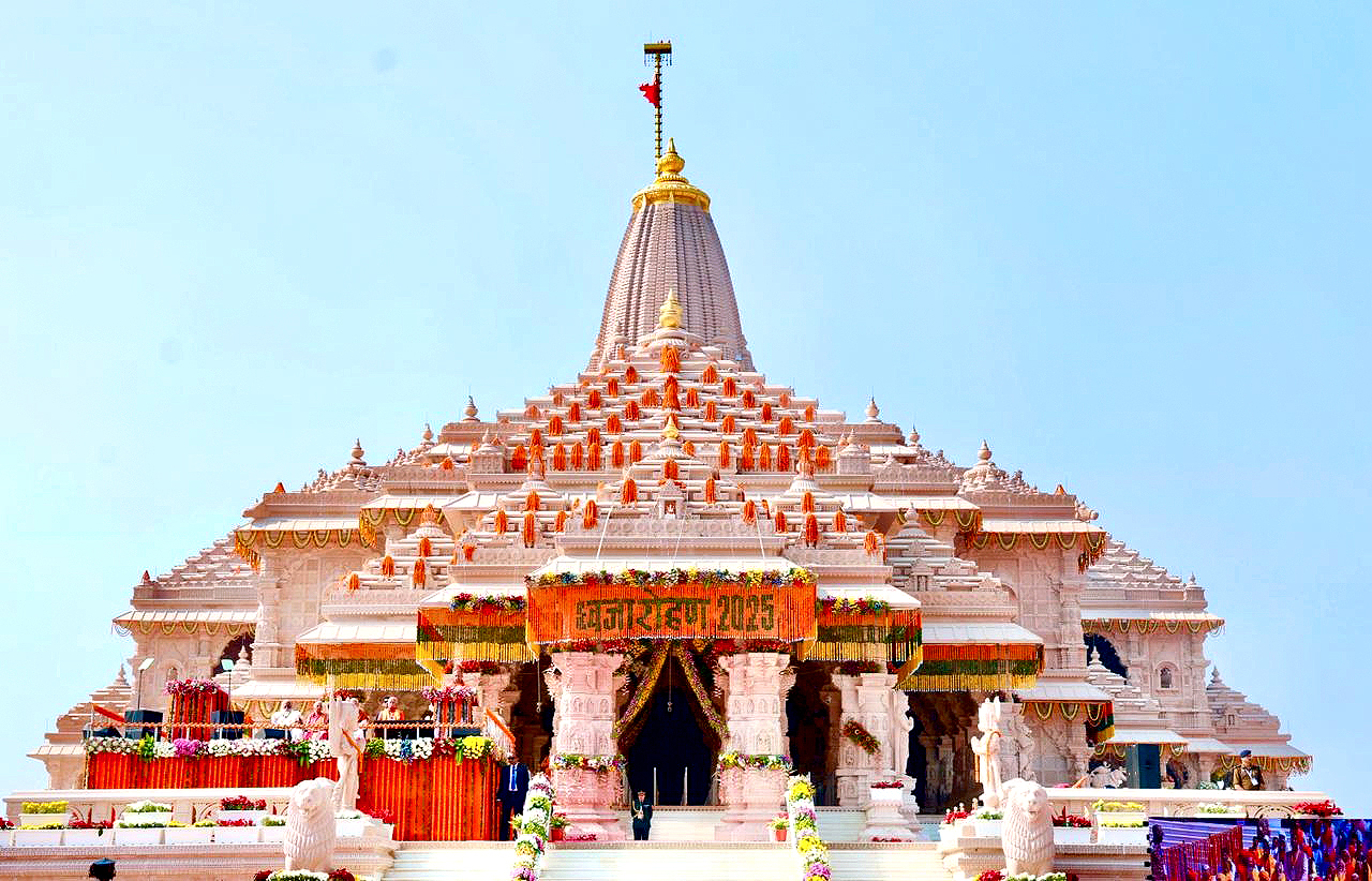 ‘किस हैसियत से…पूरा कार्यक्रम ही शास्त्र के विपरीत; राम मंदिर पर ध्वजारोहण से उठे कई सवाल