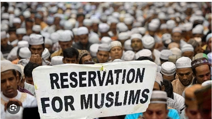 केरल में ओबीसी आरक्षण के साथ छेड़छाड़, मुस्लिम और ईसाइयों को ऐसे पहुंचाया गया फायदा