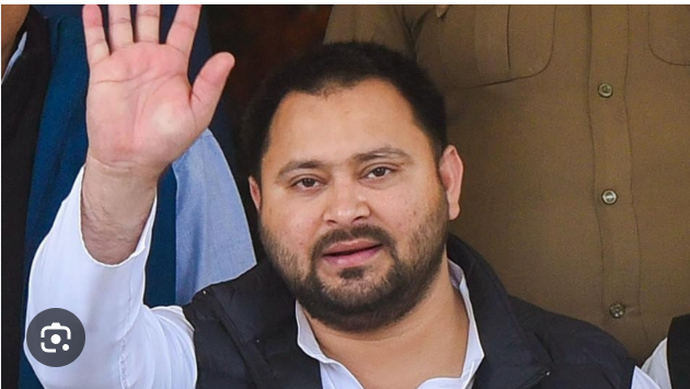 तेजस्वी यादव ही होंगे नेता प्रतिपक्ष, RJD की समीक्षा बैठक में लालू यादव का बड़ा फैसला