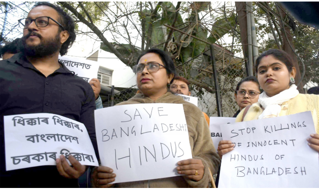 बांग्लादेश में हिंसा : २४ घंटे में २ हिन्दुओं की हत्या,18 दिनों में छः मौतें