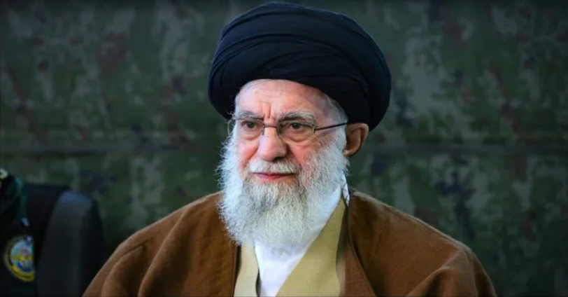 ईरान के सर्वोच्च नेता अयातुल्ला अली खामेनेई की मौत ,जाने भारत में लोगों की प्रतिक्रिया